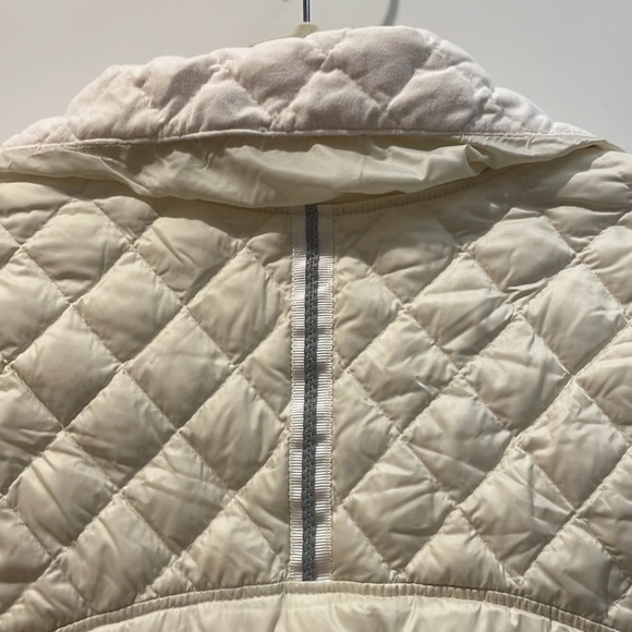 Lululemon Puffer Coat - Picture 10 of 11